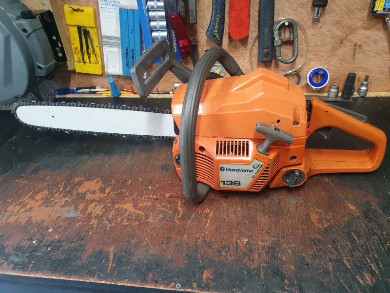 Husqvarna 137 Petrol Chainsaw | in 